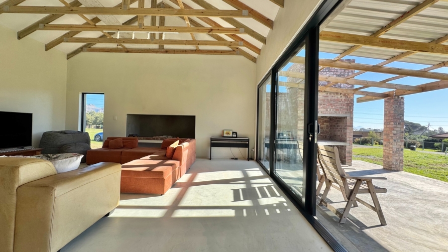 3 Bedroom Property for Sale in Firlands Western Cape